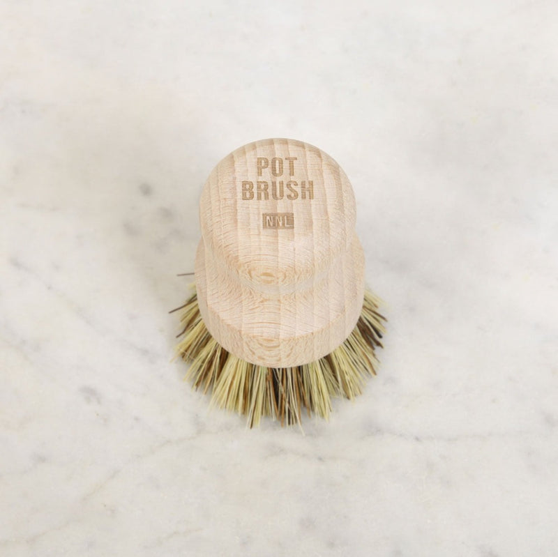 Norfolk Natural Living Wooden pot brush