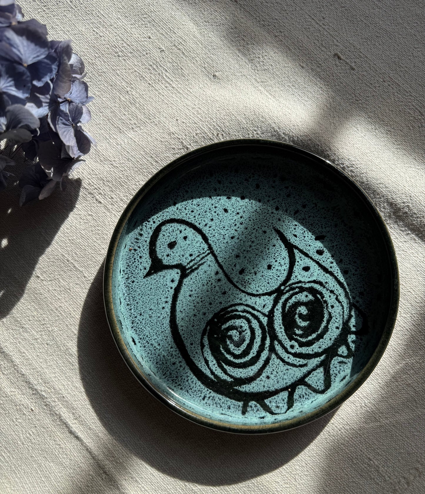 Mid-century decorative bird plate