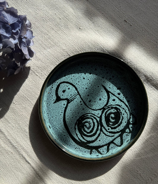 Mid-century decorative bird plate